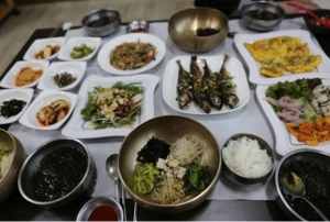 통영 맛집 추천 ‘통영밥상갯벌’ 지역특색살린 한 상 차림으로 인기