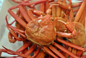 부산 해운대 맛집 ‘홍게데이’ 달큰한 홍게를 무한으로 제공해 인기