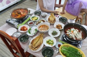 효리의단골집 ‘미도식당’ 제주도 서귀포 맛집 옥돔구이 크기에 놀라