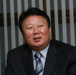 선동열 감독, 천주교 대구대교구에 1억 ‘쾌척’