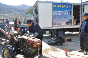“고장난 농기계, 찾아가 수리해드려요”