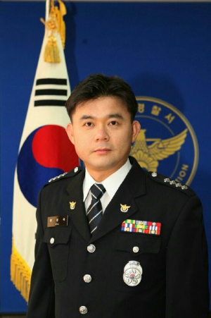 백주 대낮 캠퍼스서 여대생 납치 ‘충격’