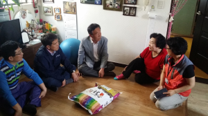포항 오천읍 복지위, 독거노인에 쌀 전달