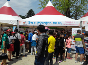 장기공우회, 산딸기ㆍ대왕문어 무료시식 ‘대박’