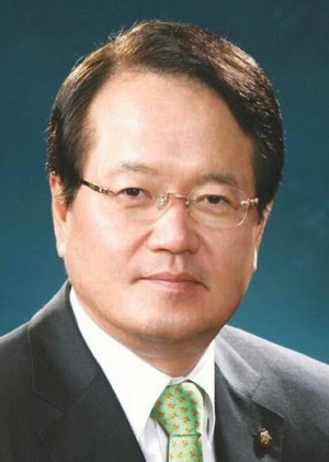 “다양하고 가치 있는 정보로 韓 올바른 길잡이 되어주길”