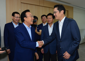 경북도 제조업 재도약 “삼성 역할이 절대적”