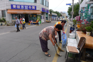 성주읍 ‘하루 5분 내 집앞 청소’ 캠페인 전개