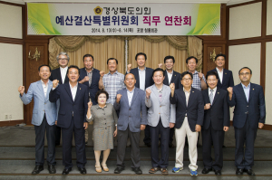 <기획특집> 현장 속 숨가쁘게 달려온 1년, 도민 입장서 행정 펼치다
