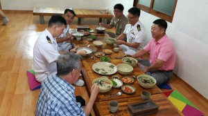 고령, 해군 고령함서 독거어르신 집 위문