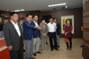    군위군의회,‘삼국유사 목판사업’ 추진 현장 점검