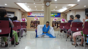 영주종합사회복지관, 어르신 나눔 공연 ‘호응’