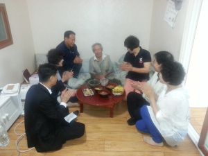 포항 용흥동, 독거어르신 생신상 차리기 행사