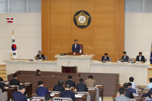 포항시의회 임시회, 안건 24건 처리
