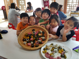 다문화가족과 함께 추석 맞이 송편 만들자