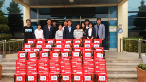 정토수련원, 라면 200상자 기탁