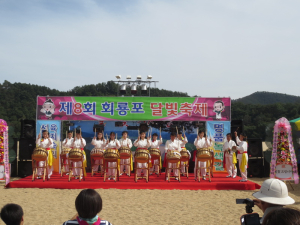  황금색 물든 예천 회룡포서 ‘추억이 있는 밤’ 만들어요