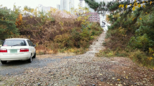 군사시설을 주차장으로?
