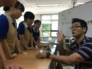 ‘꿀맛 커피의 유혹, 유앤미 카페로’