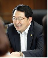 “박근혜 정부 성공 위해 온몸 바쳐”