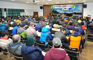 군위군 재배 적기 맞춤교육으로 프리미엄 농산물 생산
