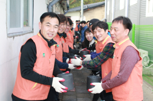 해광기업, 사랑의 연탄나눔 행사 가져