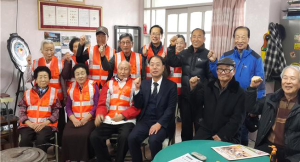 칠곡군 왜관읍사무소,안전사고 예방 야광조끼 전달