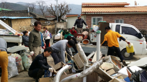 경주시 희망복지지원단, 저소득층 집수리