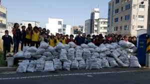 포항 장량동, 환경정화 활동…‘쓰레기와의 전쟁’