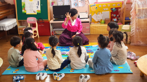 전국은 지금 ‘이야기할머니’ 열풍