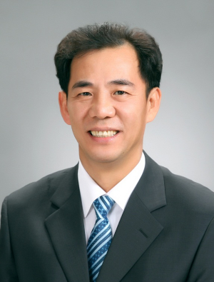 근로자의 날 유공자 시상식 ‘영광의 얼굴’