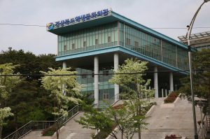 휴일 문 닫는 학생문화회관 불편