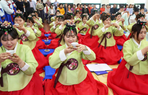 “이제는 어른이예요”