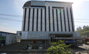  필로스 호텔 잡음 잇따라