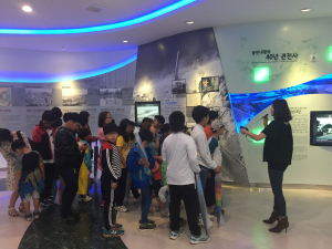 “친구들과 함께 즐거운 시간 보내요”