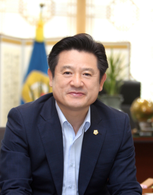 희망의 꿈에 날개 다는 생산의 의회되길…