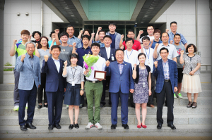 군위 문화체육시설사업소 ‘웃음꽃 활짝’