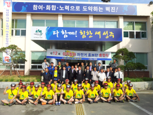 “전국에 명품 참외 알려요”