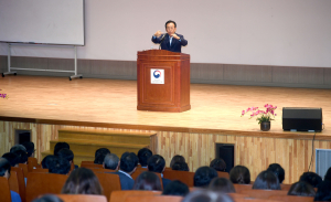 김 지사 “지역 리더들, 국가발전 주도해야”