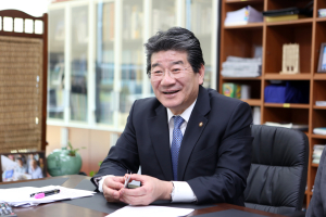 강석호 “소통과 혁신…당 변화 시킬 것”