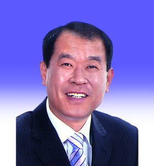 윤창욱 의원, 與 원내대표 추대
