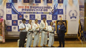 포항시청 유도팀, 金메달 주렁주렁