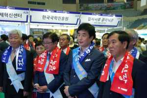 좁은 취업 청년문 ‘활짝’