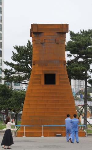 포항제철소, 첨성대 완벽 재현