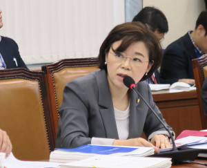 공영방송 EBS마저 열정페이 강요 