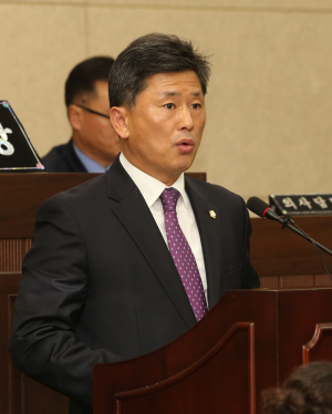 안동시의회 김대일 부의장, 돋보이는 시정질문