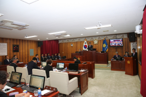 제215회 울진군의회 제2차 정례회 ‘스타트’