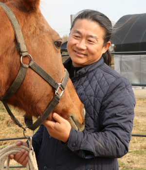 <사람속으로> ‘말 발굽 소리’ 장애인 재활에 큰힘