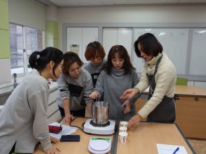 포항 창포초, 친환경 천연세제 만들기 체험