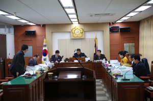 봉화군의회, 새해 예산 3천210억 확정