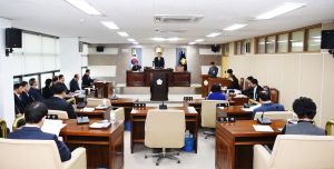 군위군의회, 주요업무계획 청취 